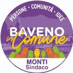 Cerchio con foto di Baveno sullo sfondo in colorazione lilla, 7 sagome di persone contrapposte alla scritta in bianco “PERSONE COMUNITA’ – IDEE” e scritta centrale bianca e gialla “BAVENO in Comune”, in basso su sfondo bianco scritta “MONTI Sindaco